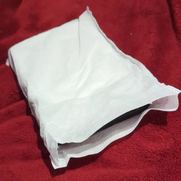 Elegant Silver Rhinestone Evening Clutch - Picture 4 of 4